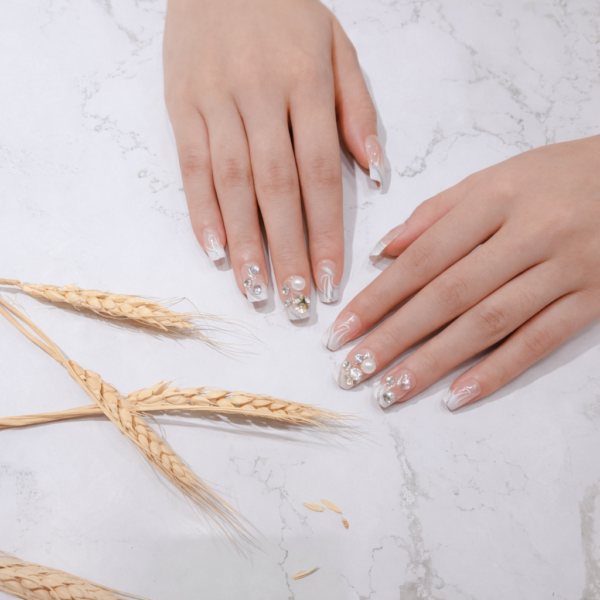 BEAUTYFUL Plug & Wear Fingernails